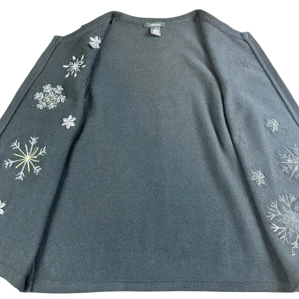 CDP & Co Knit Vest Size  Medium Black Silver Snowflake Embroidered Beaded Top